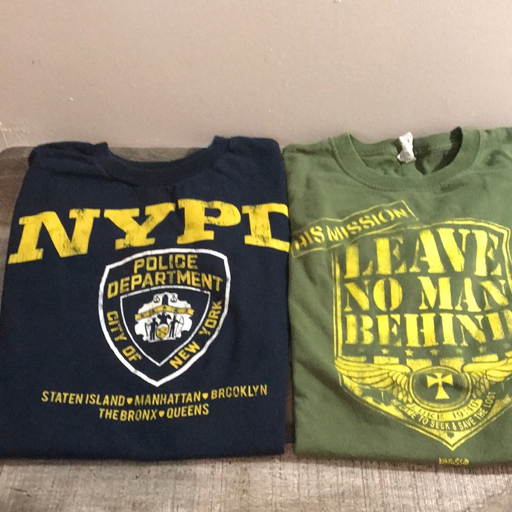 NYPD Unisex graphic t-shirts size small & Jerzees small t-shirt graphic